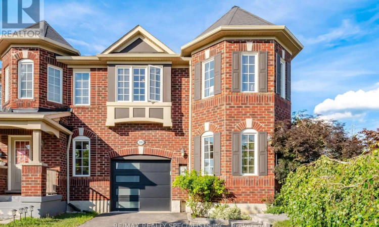308 Mortimer Crescent