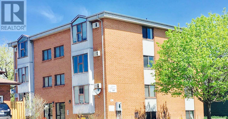 3-520 Bloor Street E, Oshawa, ON, L1H 3N1 - 2
