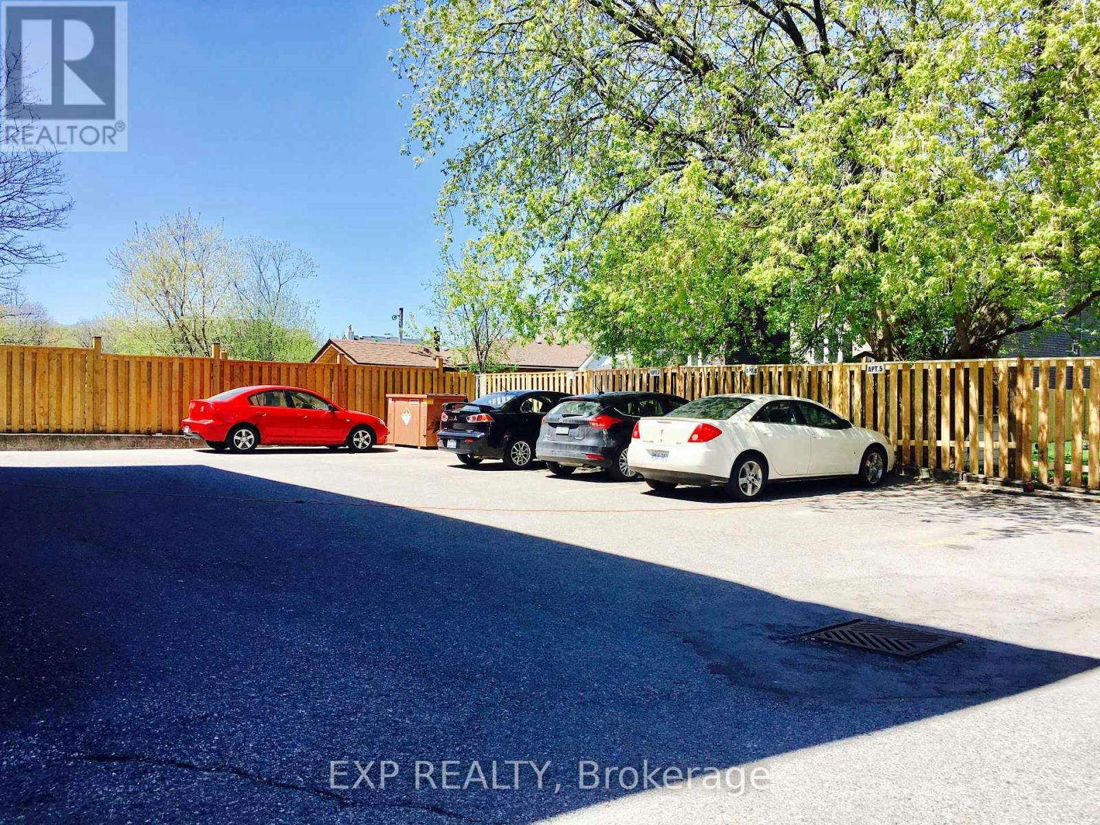 3-520 Bloor Street E, Oshawa, ON, L1H 3N1 - 4