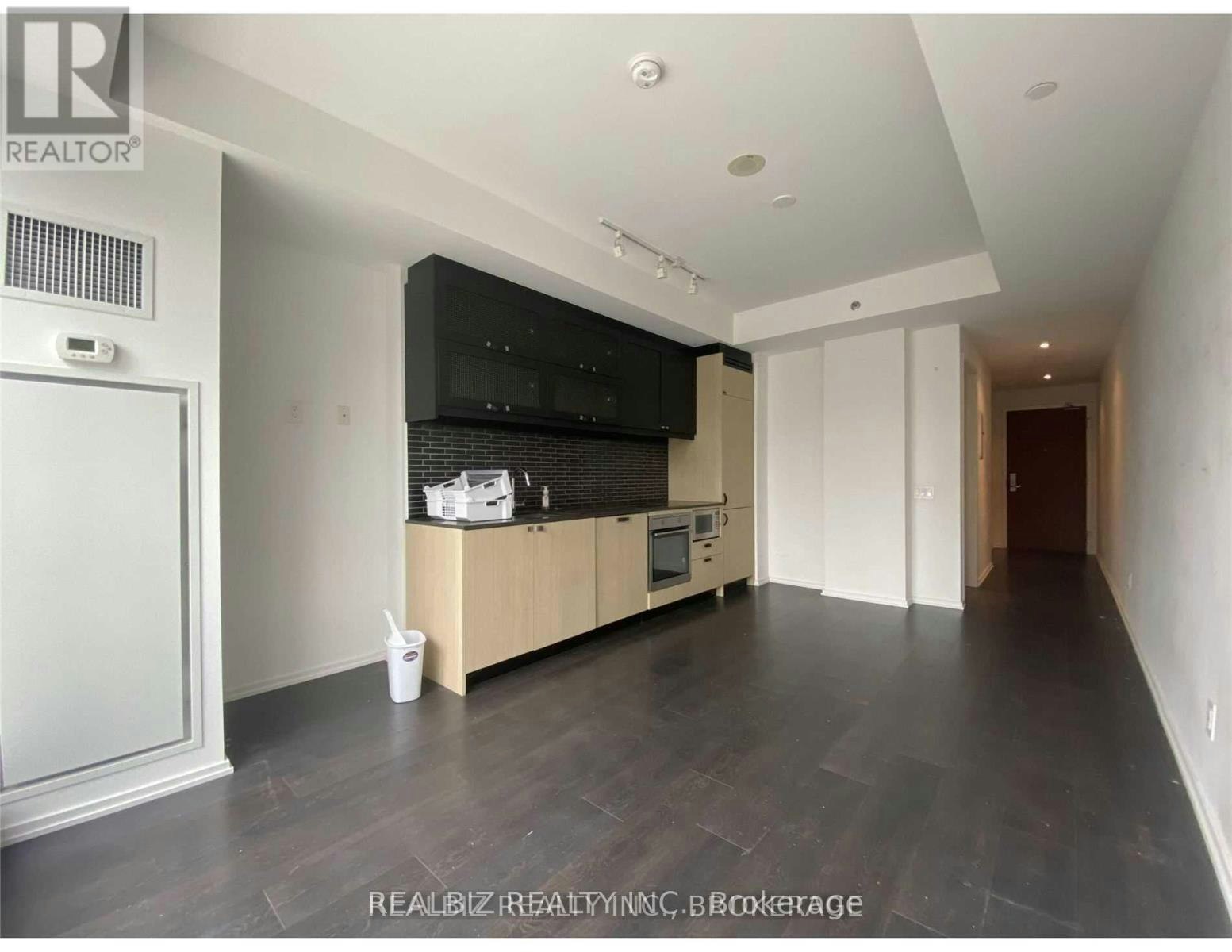 212-783 Bathurst Street, Toronto, ON, M5S 1Z5 - 5