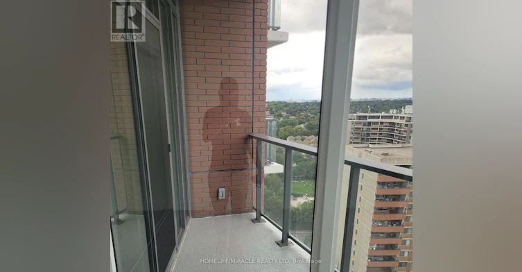 1909-4010 Eglinton Avenue W, Toronto, ON, M9A 0G5 - 3