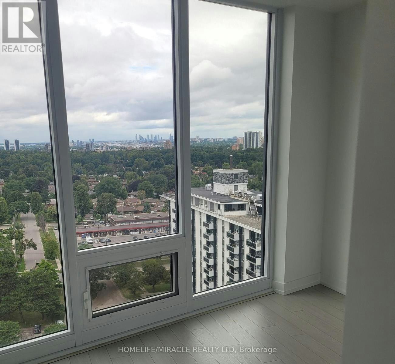1909-4010 Eglinton Avenue W, Toronto, ON, M9A 0G5 - 4