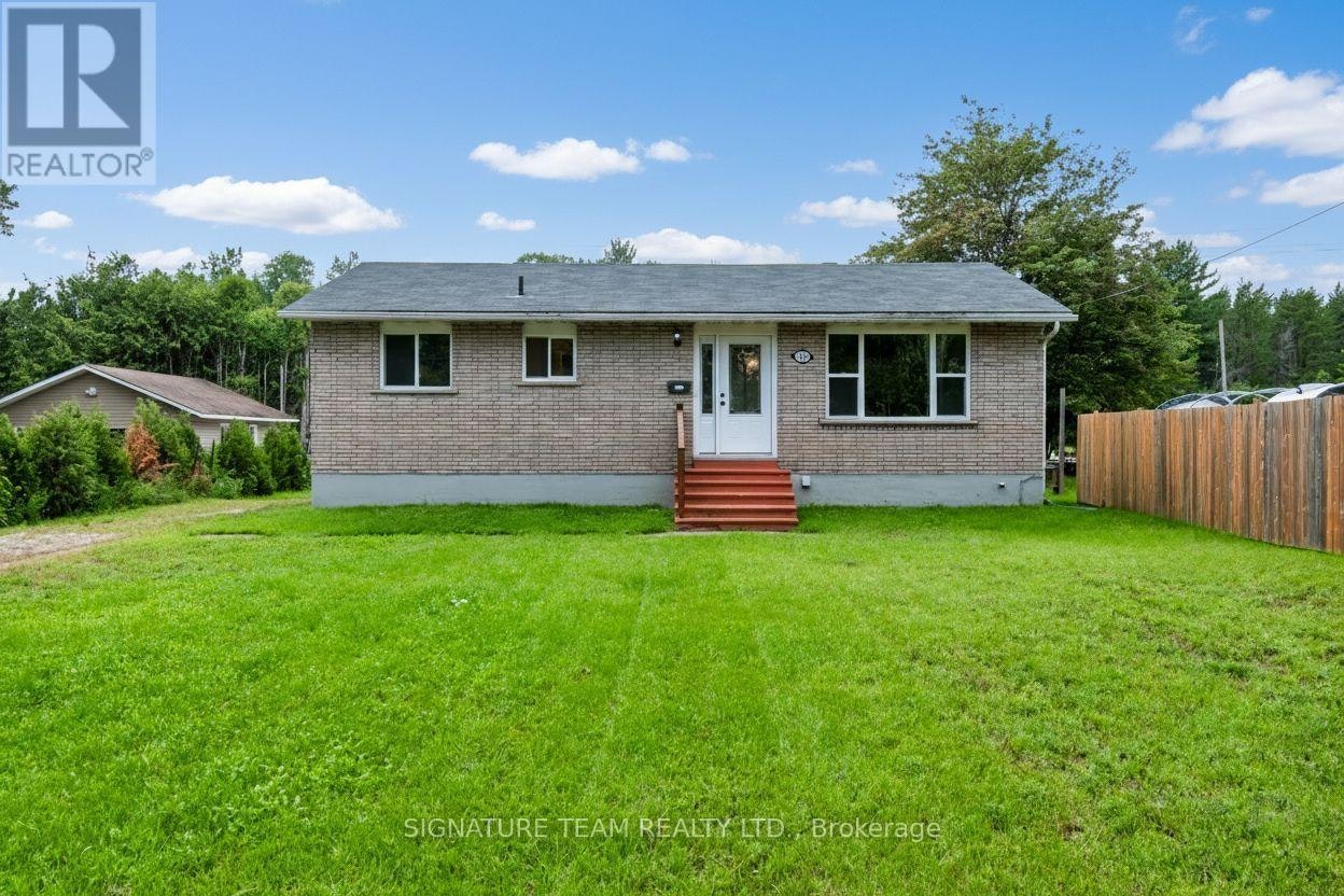 189 Schwanz Road, Petawawa, ON, K8H 1Y6
