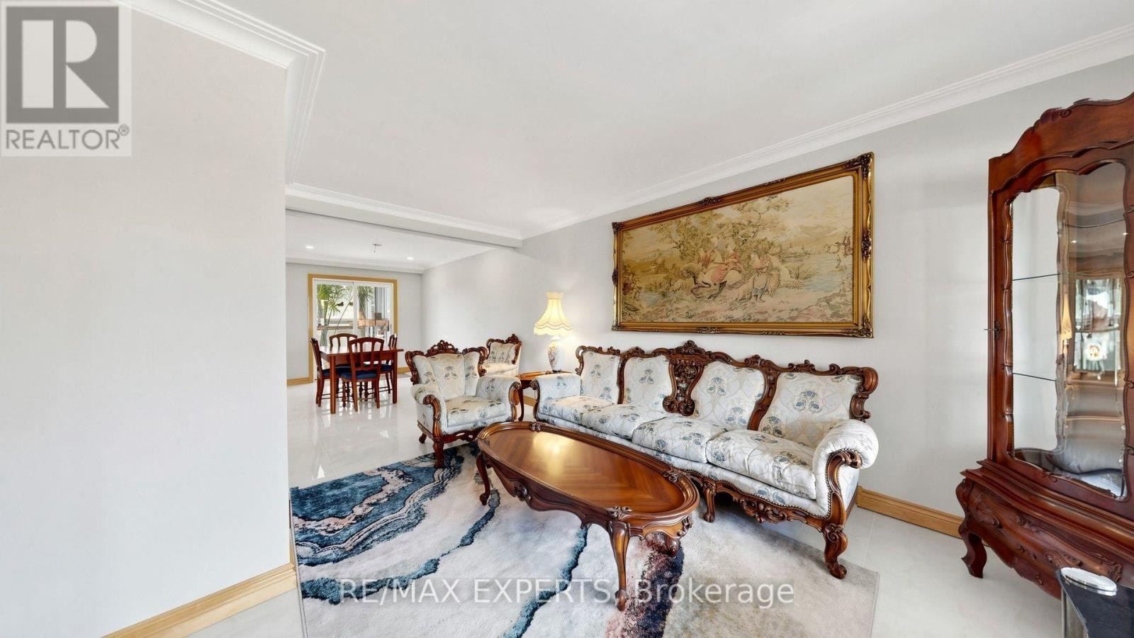 145 Gloucester Grove, Toronto, ON, M6C 2A9 - 5