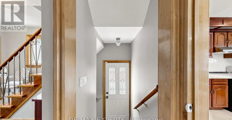 145 Gloucester Grove, Toronto, ON, M6C 2A9 - 27