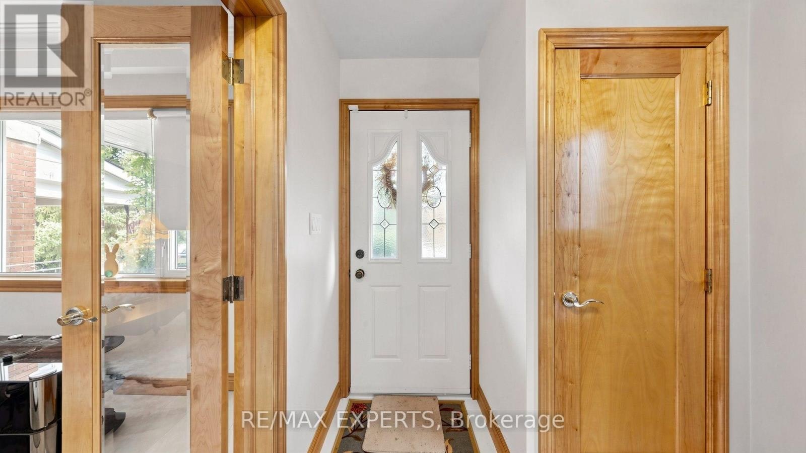 145 Gloucester Grove, Toronto, ON, M6C 2A9 - 18