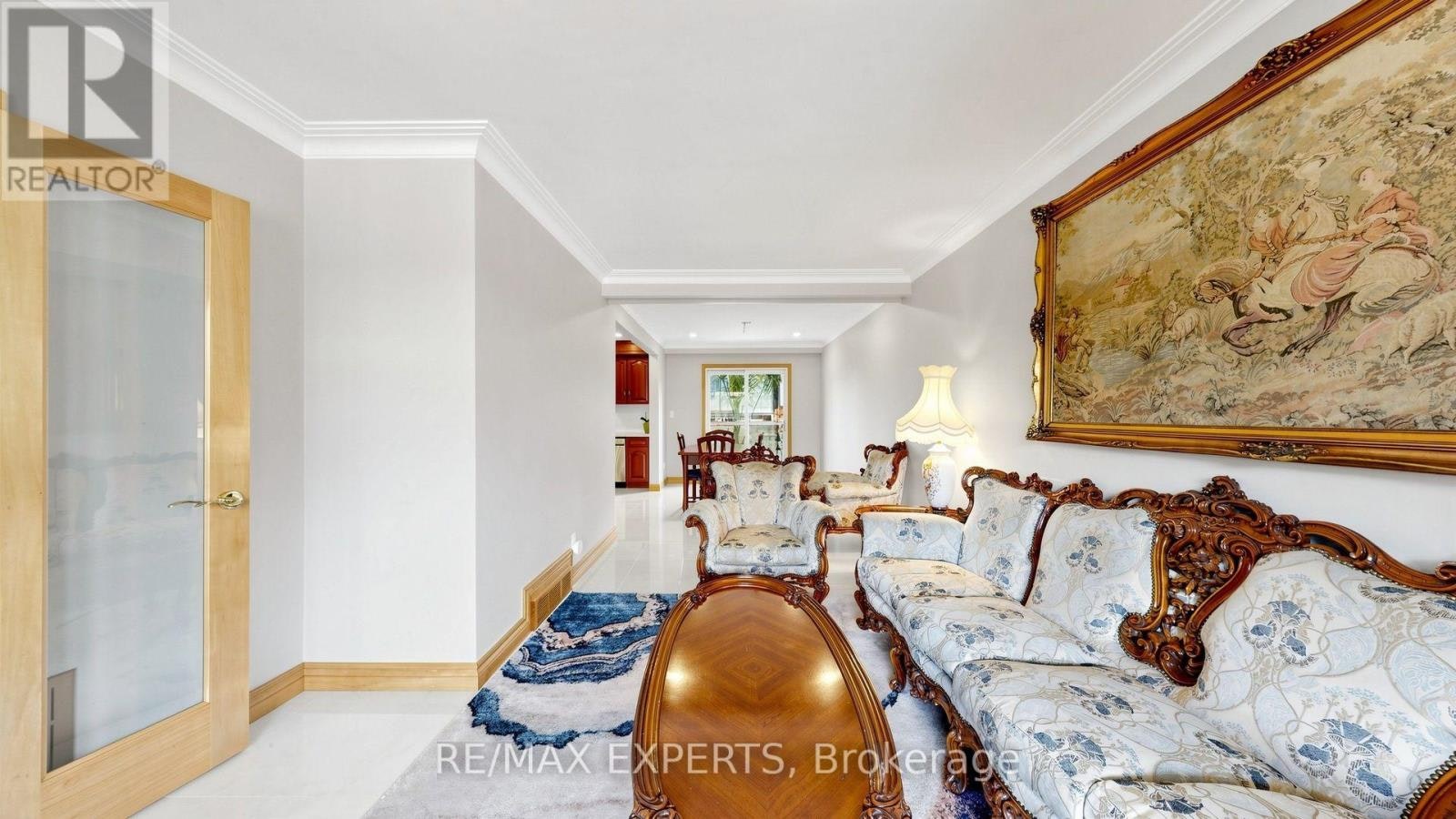 145 Gloucester Grove, Toronto, ON, M6C 2A9 - 8