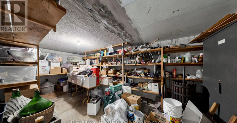 145 Gloucester Grove, Toronto, ON, M6C 2A9 - 35