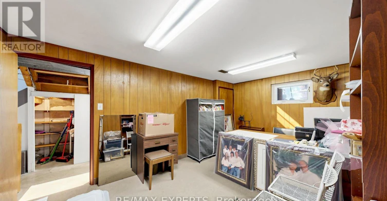 145 Gloucester Grove, Toronto, ON, M6C 2A9 - 31