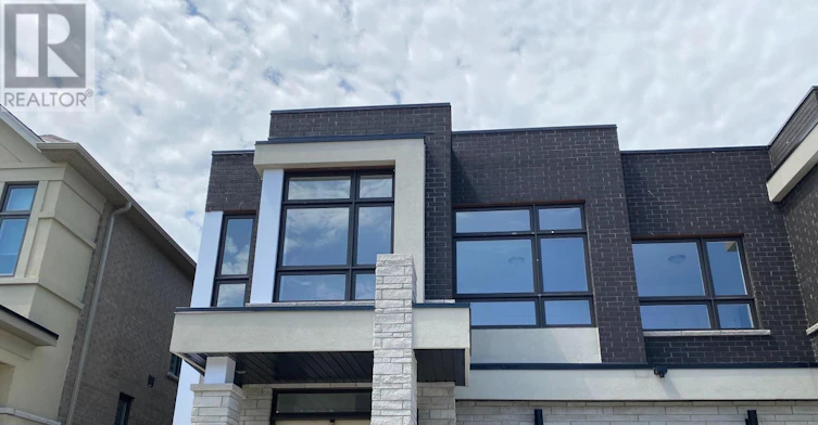 52 Mallery Street, Richmond Hill, ON, L4S 0J1