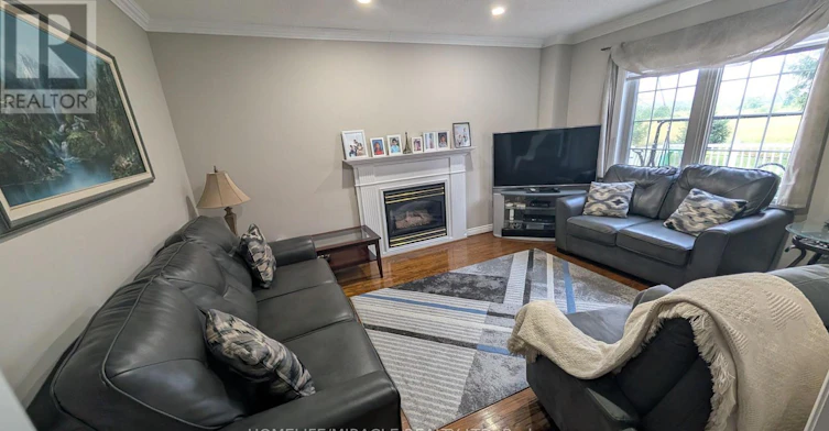 65 Timber Lane, Vaughan, ON, L4L 3J6 - 5