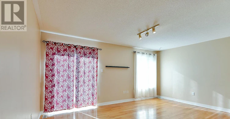 354 Oaktree Circle, Mississauga, ON, L5W 1V6 - 6