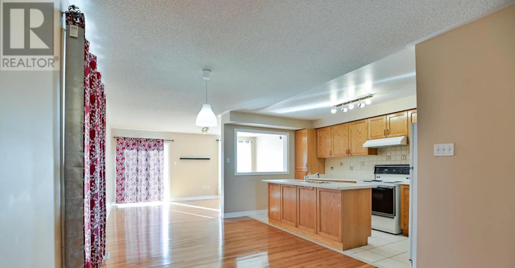 354 Oaktree Circle, Mississauga, ON, L5W 1V6 - 5