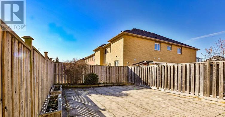 354 Oaktree Circle, Mississauga, ON, L5W 1V6 - 19
