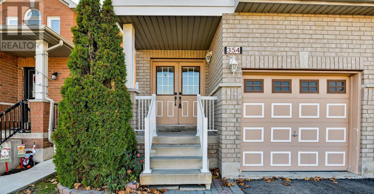 354 Oaktree Circle, Mississauga, ON, L5W 1V6