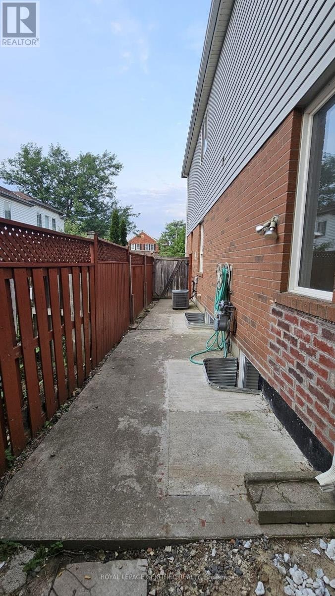 BASEMENT-102 Bunchberry Way, Brampton, ON, L6R 2E8 - 6