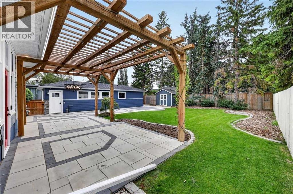 4111 19 Avenue SW, Calgary, AB, T3E 0G7 - 41