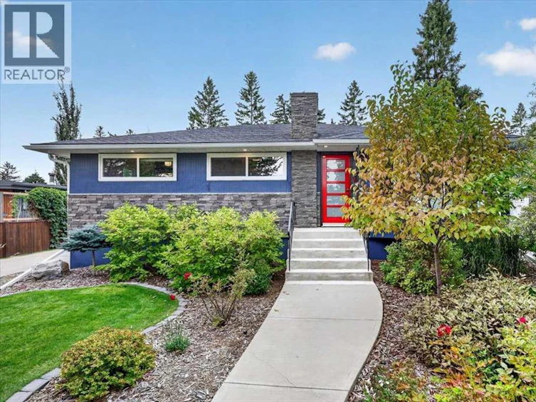 4111 19 Avenue SW, Calgary, AB, T3E 0G7
