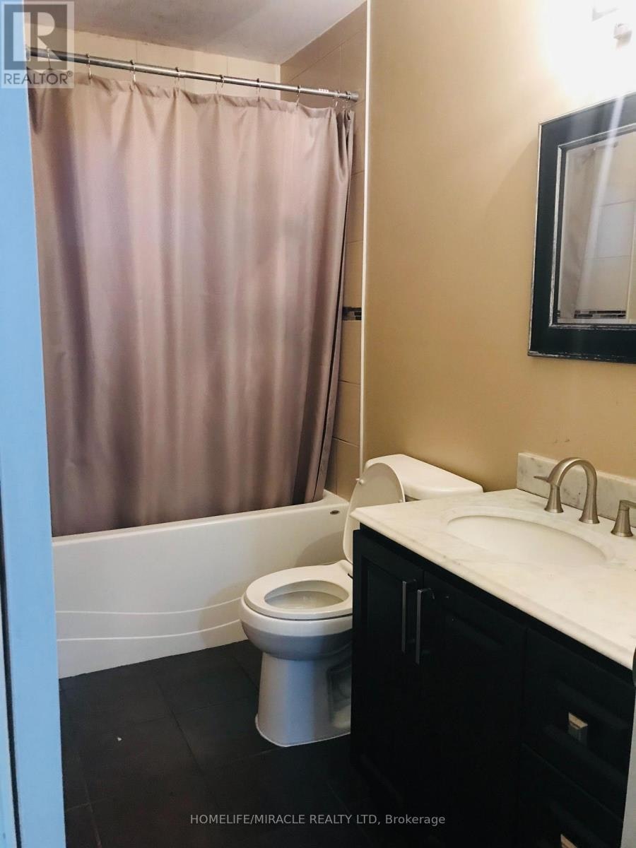 6 Barnes Crescent, Toronto, ON, M1G 1Z9 - 6