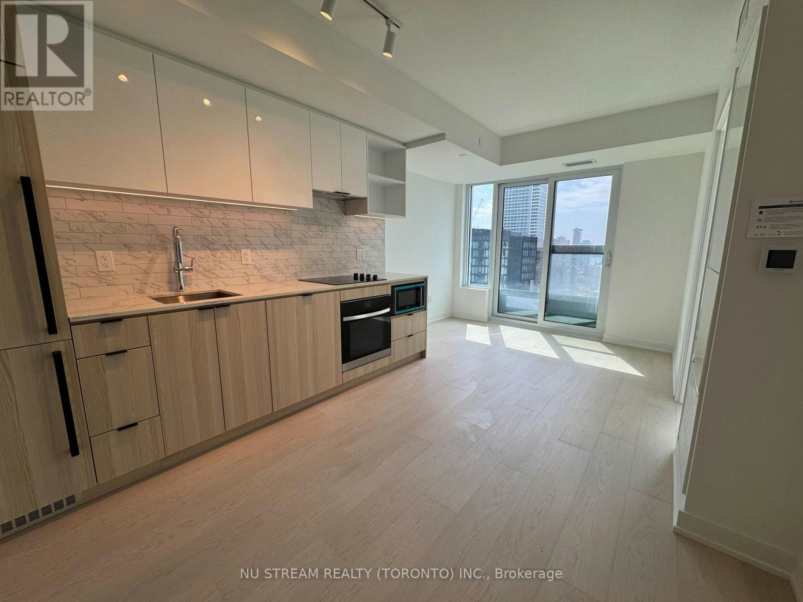 2912-252 Church Street, Toronto, ON, M5B 1Z2 - 2
