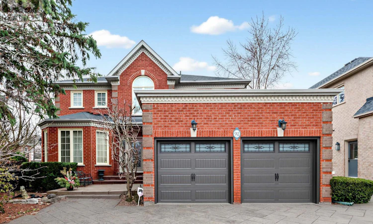 92 Braeside Square