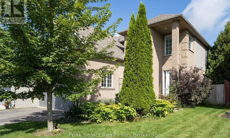 180 Ridgewood Crescent