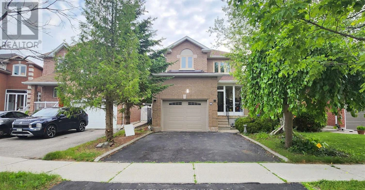 9 Springer Drive, Richmond Hill, ON, L4C 0E9