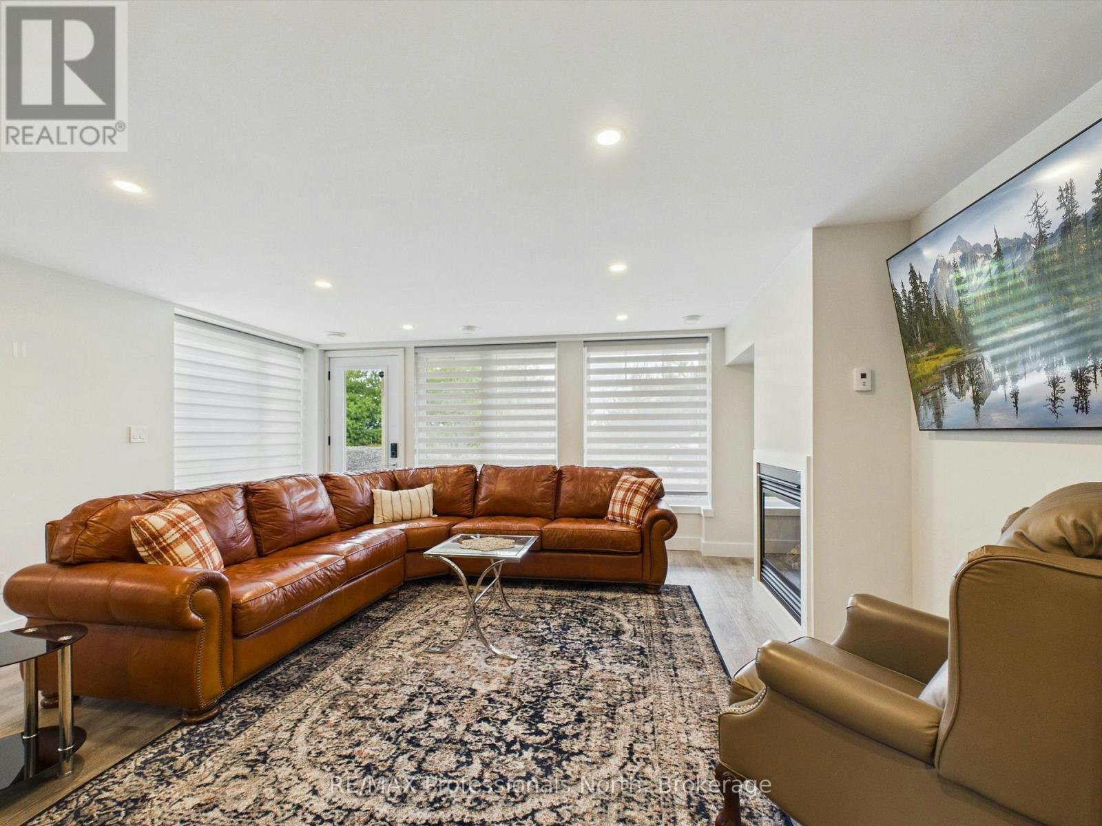 2-101 Tree Tops Lane, Huntsville, ON, P1H 1A9 - 11