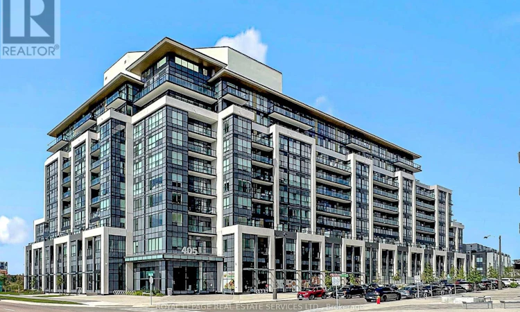 431-405 Dundas Street W
