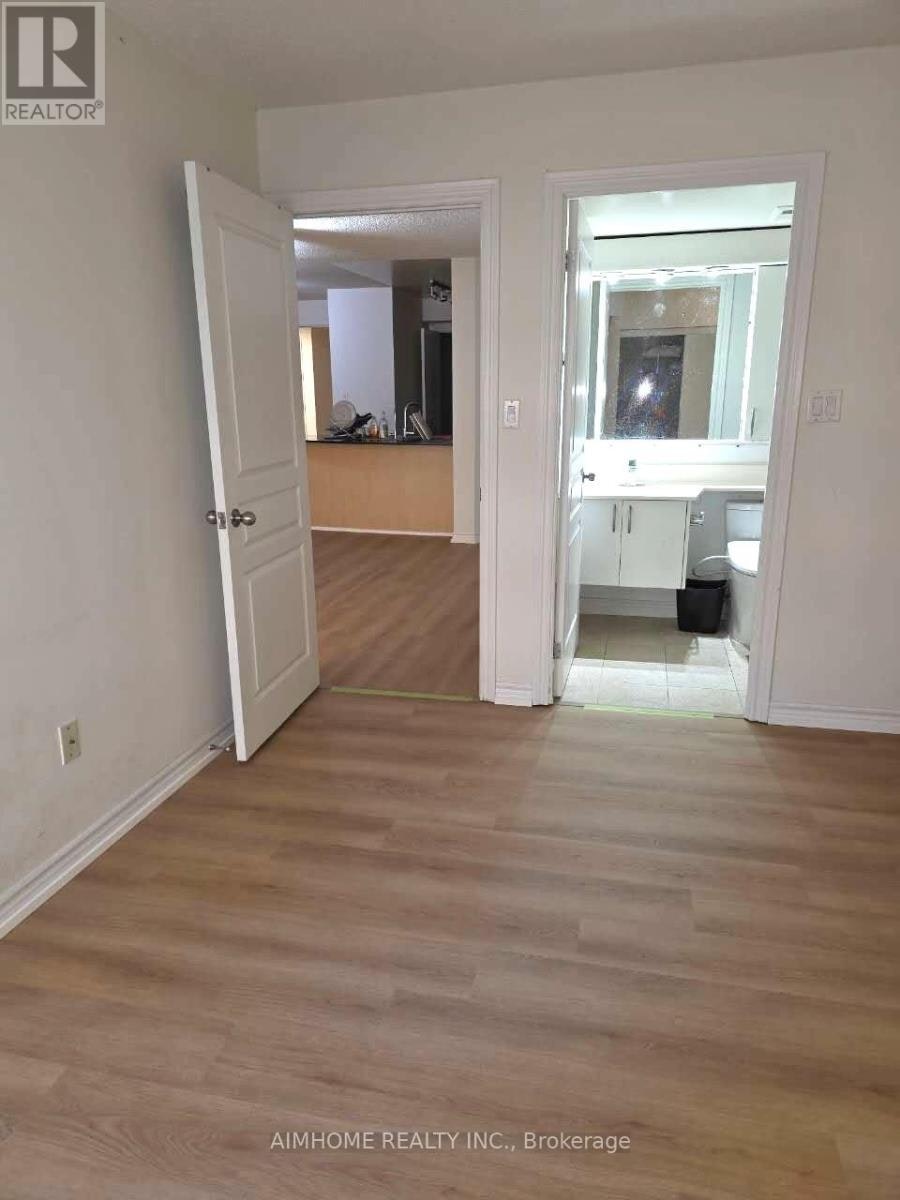 301-801 Bay Street, Toronto, ON, M5S 1Y9 - 9