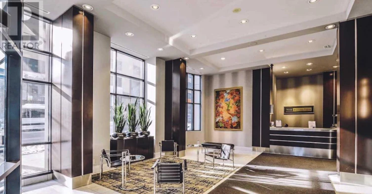 301-801 Bay Street, Toronto, ON, M5S 1Y9 - 2