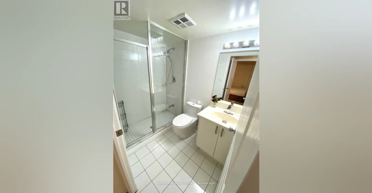 301-801 Bay Street, Toronto, ON, M5S 1Y9 - 13