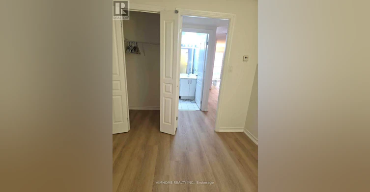 301-801 Bay Street, Toronto, ON, M5S 1Y9 - 12