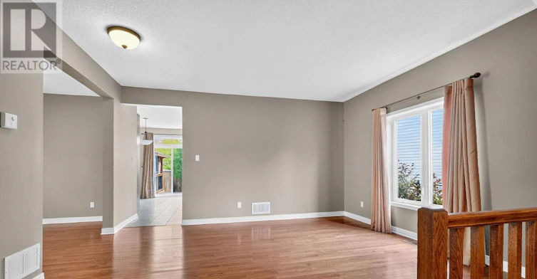 372 Antigonish Avenue, Ottawa, ON, K4A 0T9 - 8