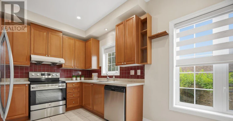 3555 Eglinton Avenue W, Mississauga, ON, L5M 7T3 - 10