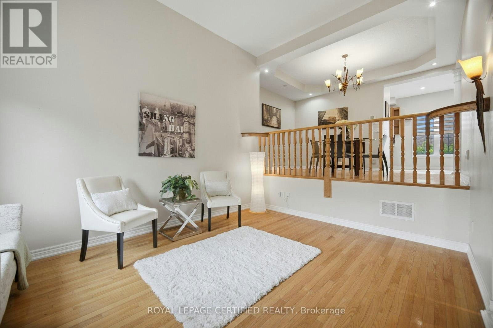 3555 Eglinton Avenue W, Mississauga, ON, L5M 7T3 - 4