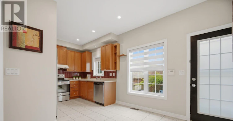 3555 Eglinton Avenue W, Mississauga, ON, L5M 7T3 - 11