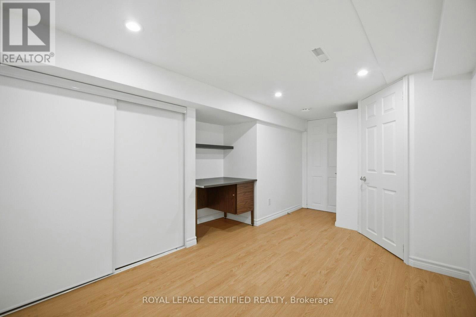 3555 Eglinton Avenue W, Mississauga, ON, L5M 7T3 - 27
