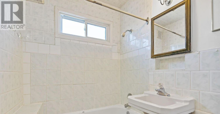 UPPER-73 Hillview Road, St. Catharines, ON, L2S 1S8 - 6