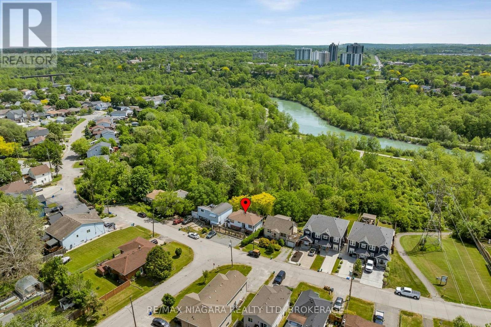 UPPER-73 Hillview Road, St. Catharines, ON, L2S 1S8 - 16
