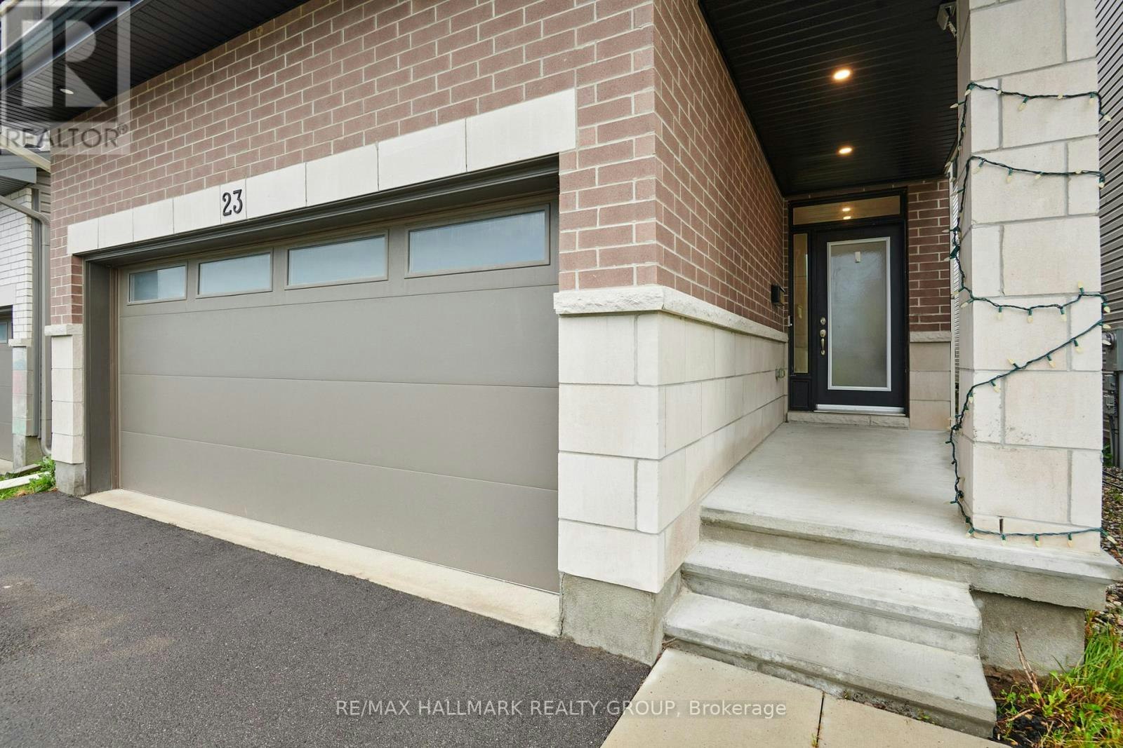 23 Peony Lane, Ottawa, ON, K4M 0M3 - 2