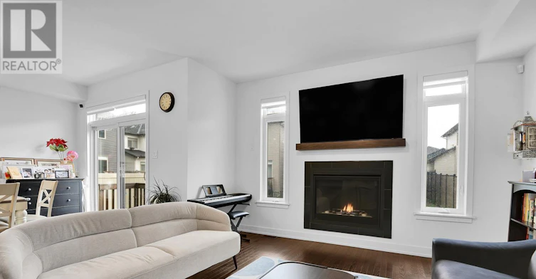 23 Peony Lane, Ottawa, ON, K4M 0M3 - 12