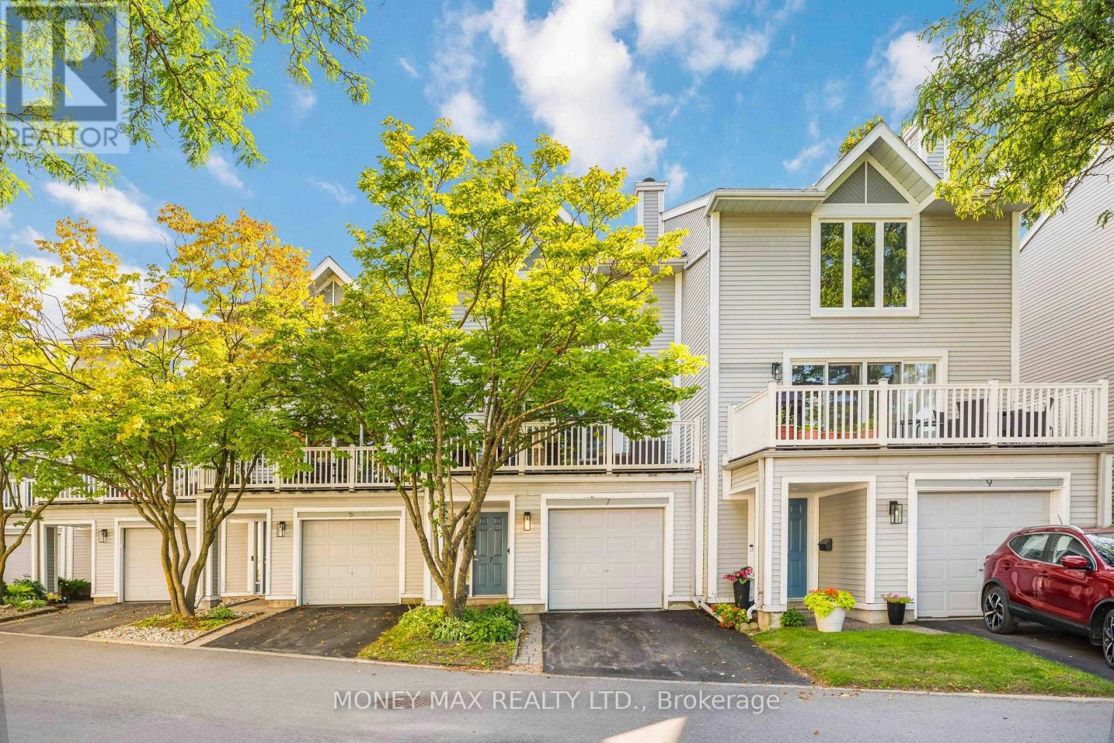 4-7 Forsyth Lane, Ottawa, ON, K2H 9H1
