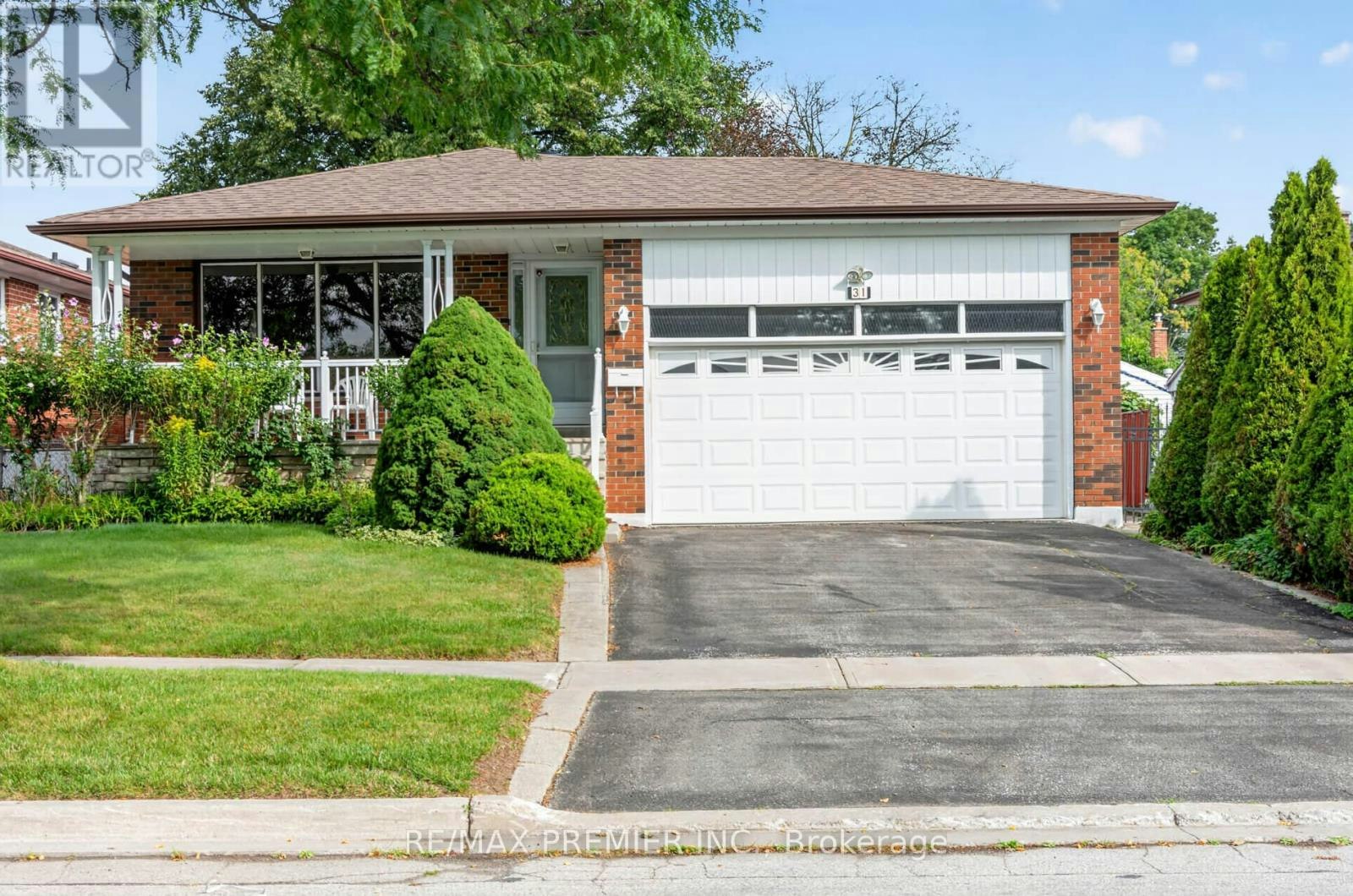 31 Corinthian Boulevard, Toronto, ON, M1W 1B7