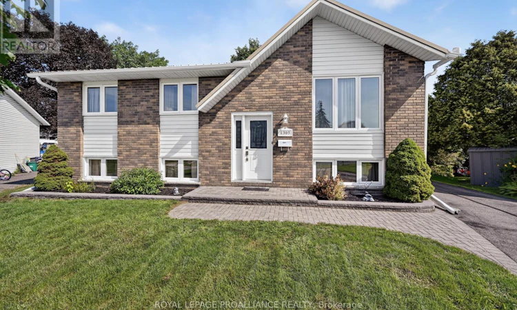 1305 Brockmount Place