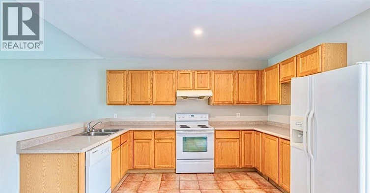 1328 Imperial Crescent, Windsor, ON, N9G 2T5 - 9