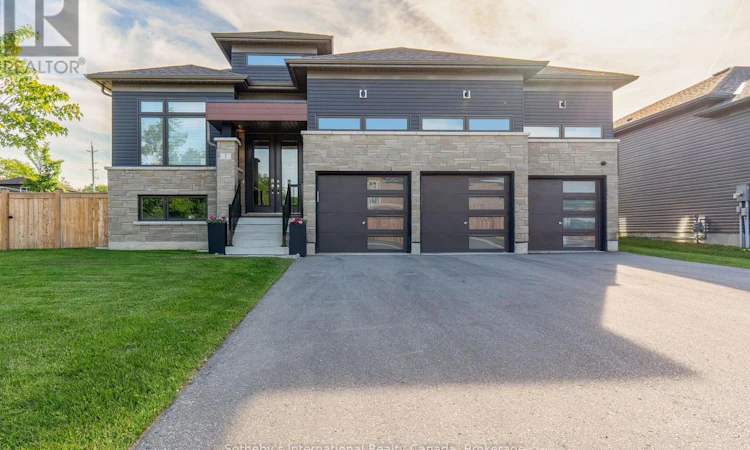 1 Chiara Drive
