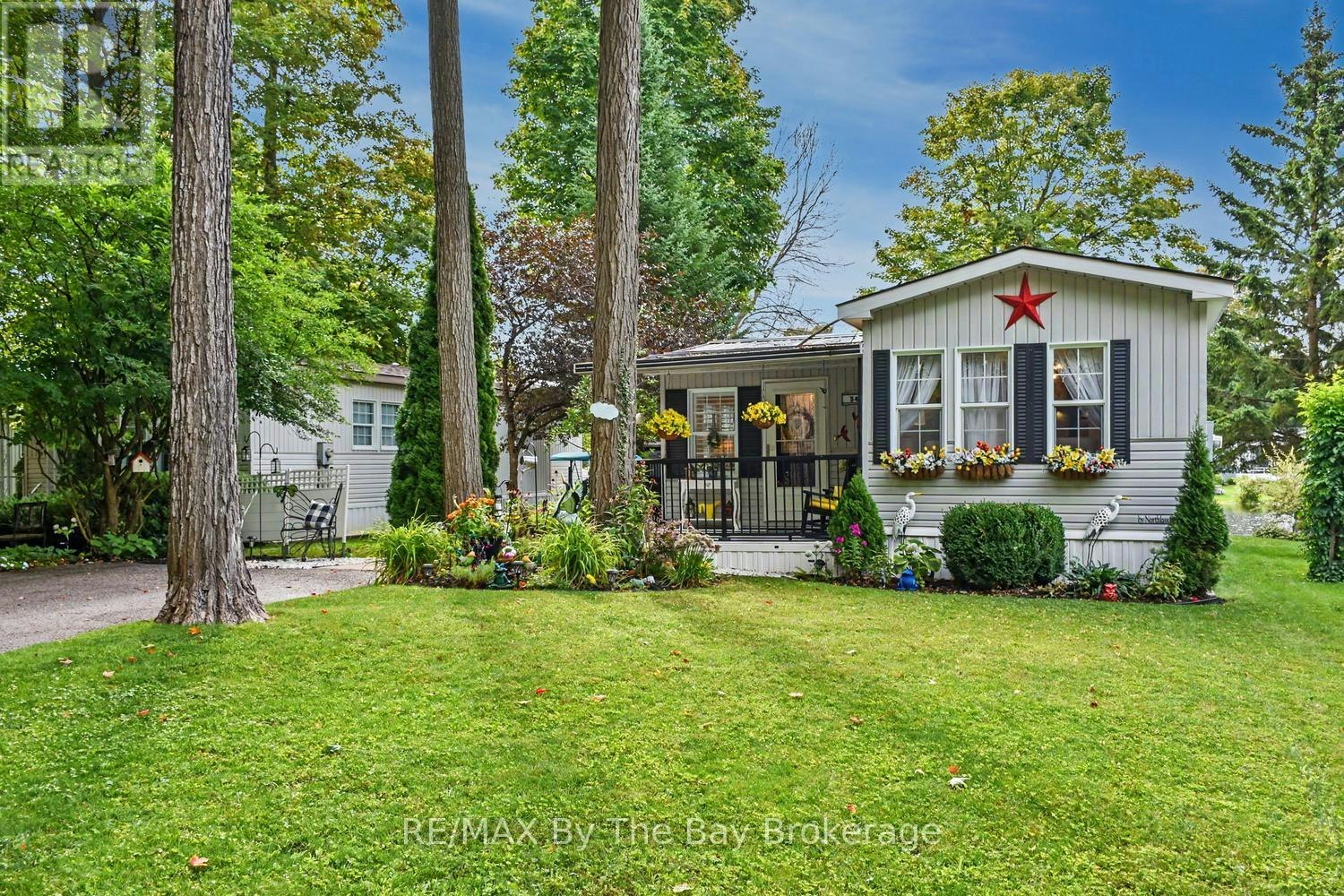 54 The Board Walk, Wasaga Beach, ON, L9Z 3A8