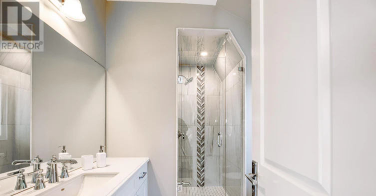 7 Becky Cheung Court, Toronto, ON, M2M 2E7 - 21