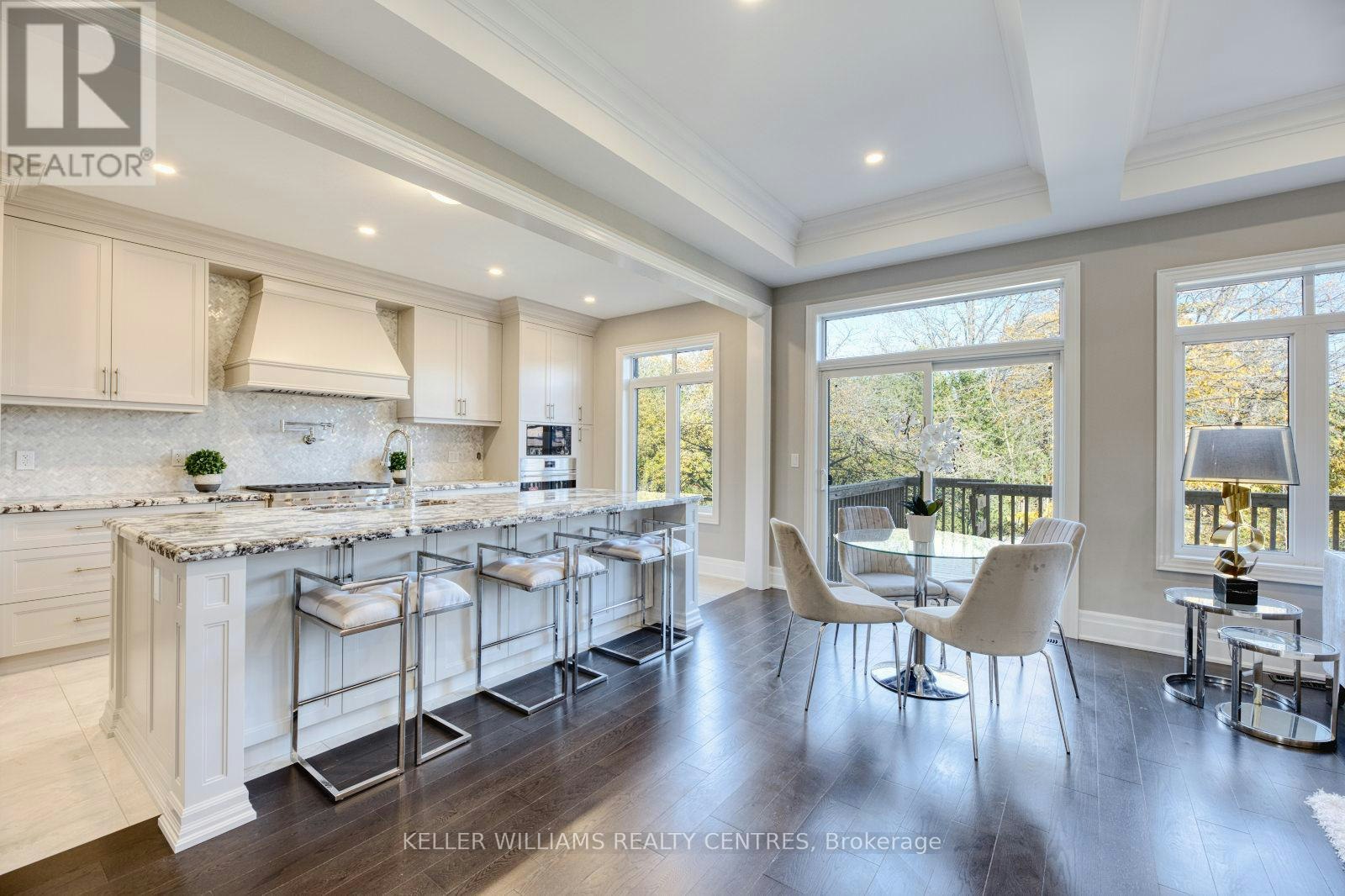 7 Becky Cheung Court, Toronto, ON, M2M 2E7